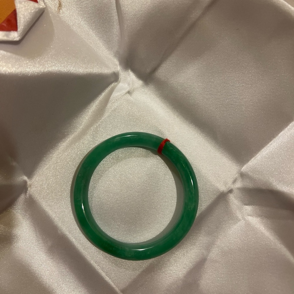 Jade’s bracelet